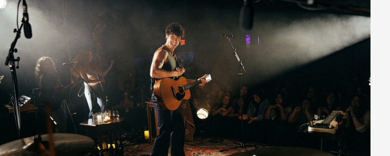 Shawn Mendes: For Friends & Family Only (A Live Concert Film)